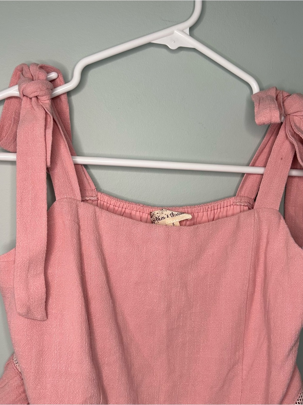 Hem & Thread Tiered Ruffle Tie Strap Layers Pink Small - Picture 3 of 10